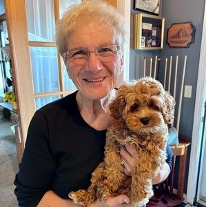 Meet your Posher, Jo-ann